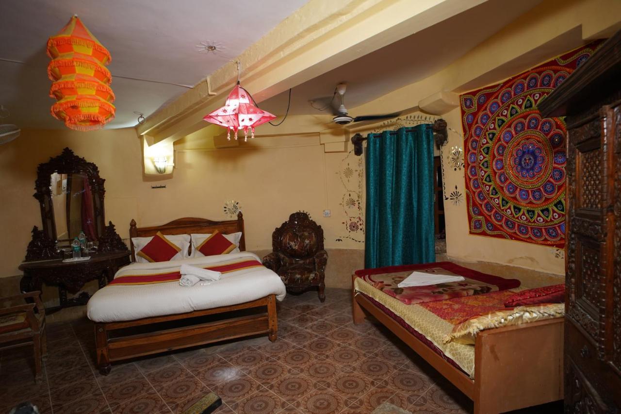 Hotel The Surya 3*
